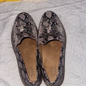 Naturalizer Black and Gray Snake Print Loafers